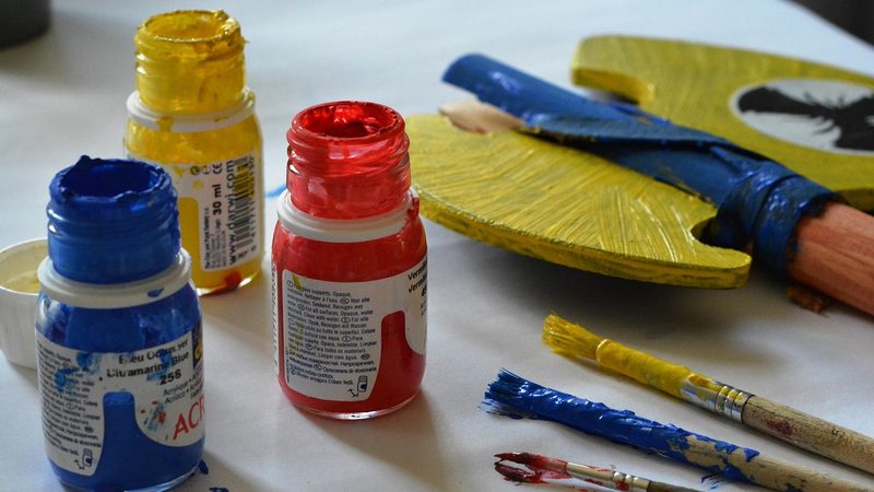 目前市面上常见的家装防水涂料主要有以下几种：